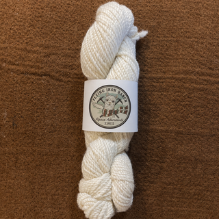 5474-1 yarn G1 S Huacaya white