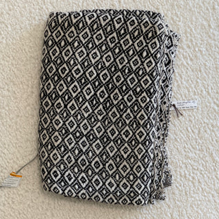 C&M Handwoven Alpaca Throw - Black Diamond Pattern